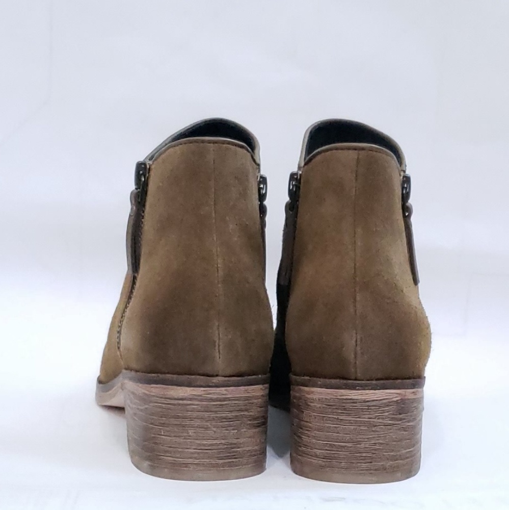 Flash sale!Cole Haan Hayes Flat Bootie
Olive Suede - Picture 4 of 8